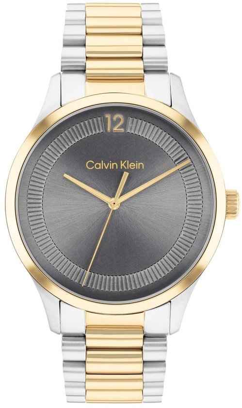 Calvin Klein Iconic CK25200226 Horloge 40mm dameshorloge met bicolor roestvrijstalen band, goudkleurige accenten en grijze wijzerplaat. Elegant quartz horloge uit de categorie Apparel & Accessories > Jewelry > Watches.