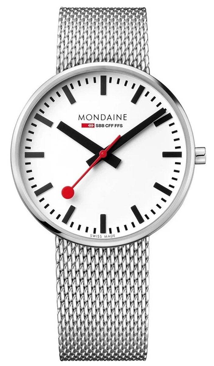 Mondaine Herenhorloge 42mm - Giant MSX.4211B.SM met wit wijzerplaat, rode secondewijzer en roestvrijstalen mesh band. Swiss Made design voor heren.
