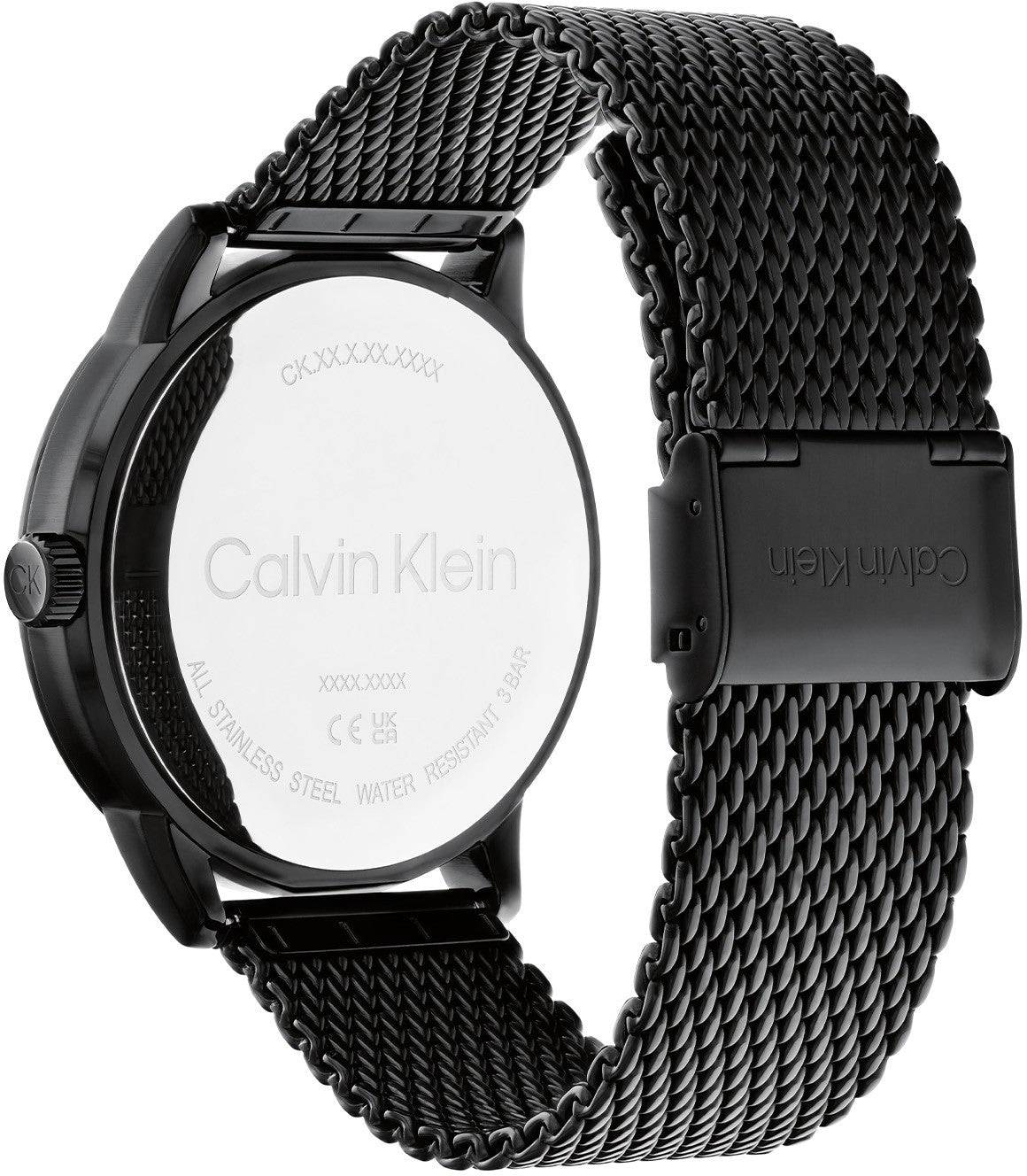 Calvin Klein CK25200214 Marquee Herenhorloge 43mm met zwarte roestvrijstalen mesh band en gegraveerde sluiting. Swiss Made horloge voor heren.