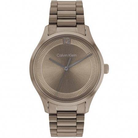 Calvin Klein Iconic CK25200228 Horloge 40mm met metalen schakelband en minimalistische bruine wijzerplaat. Swiss Made heren horloge voor dagelijks gebruik.