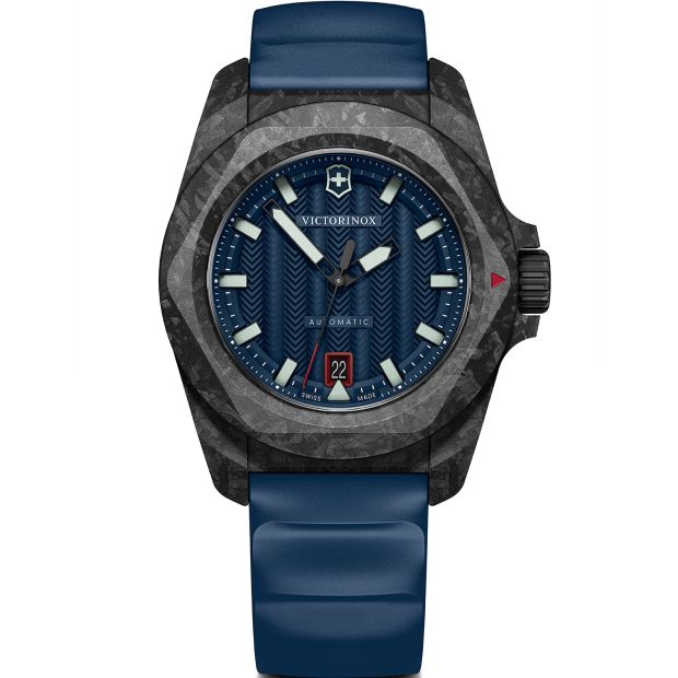 Victorinox I.N.O.X. Herenhorloge 242022.1 43mm met blauwe rubberen band en carbon kast, waterdicht tot 20 ATM. Zwitsers automatisch horloge voor heren.